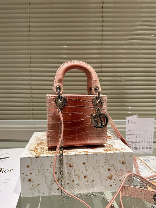 EN - Luxury Bags Christian Dior 370