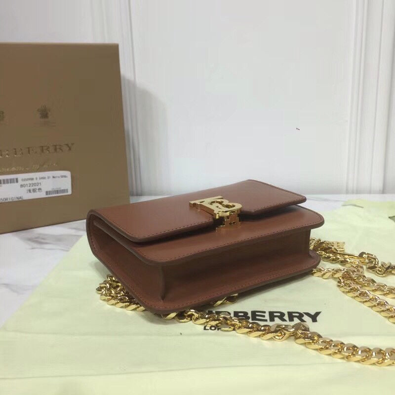 Burberry Bags - Bagsattire   712