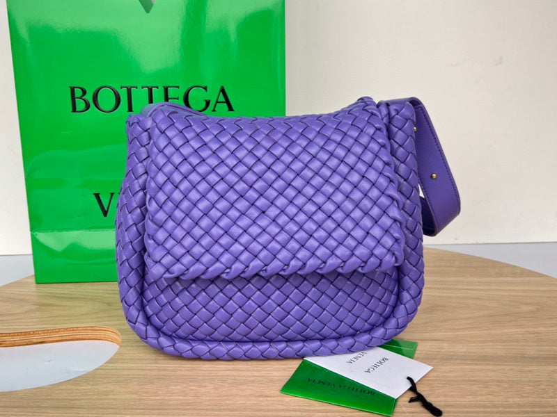 Bags Attire - Bottega Veneta Bags - 1509