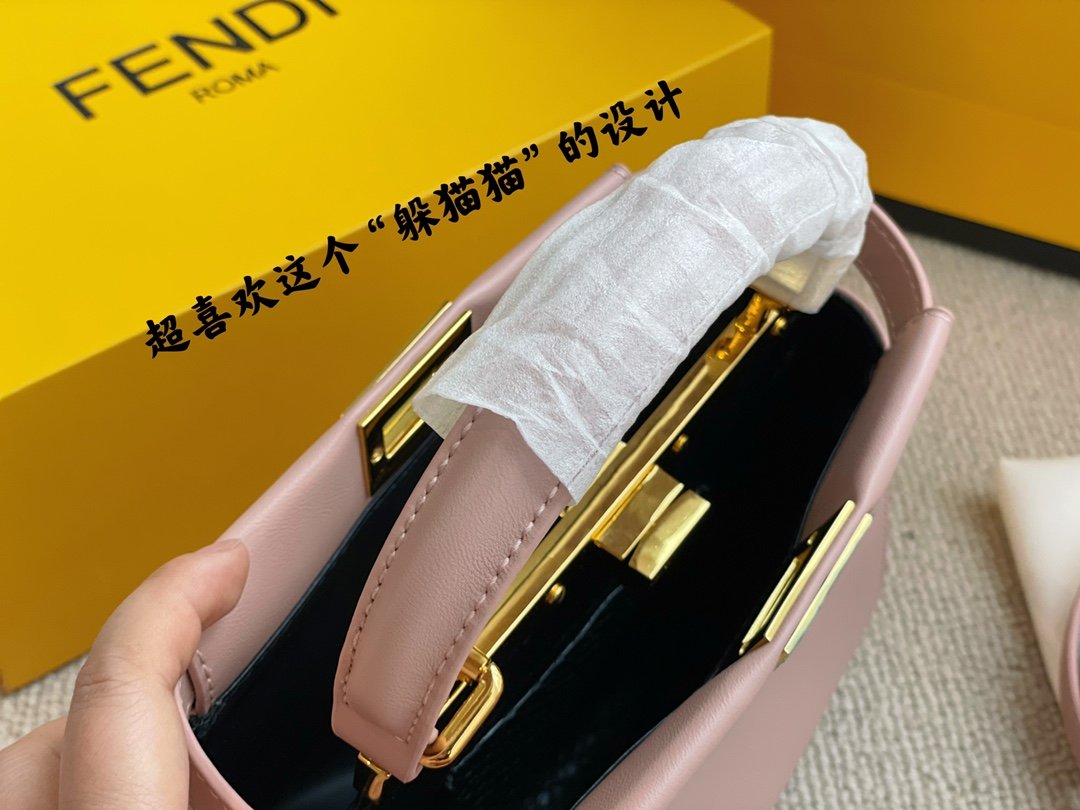 NEW Arrival Bags Fendi 131