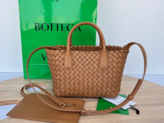 Bags Attire - Bottega Veneta Bags - 563