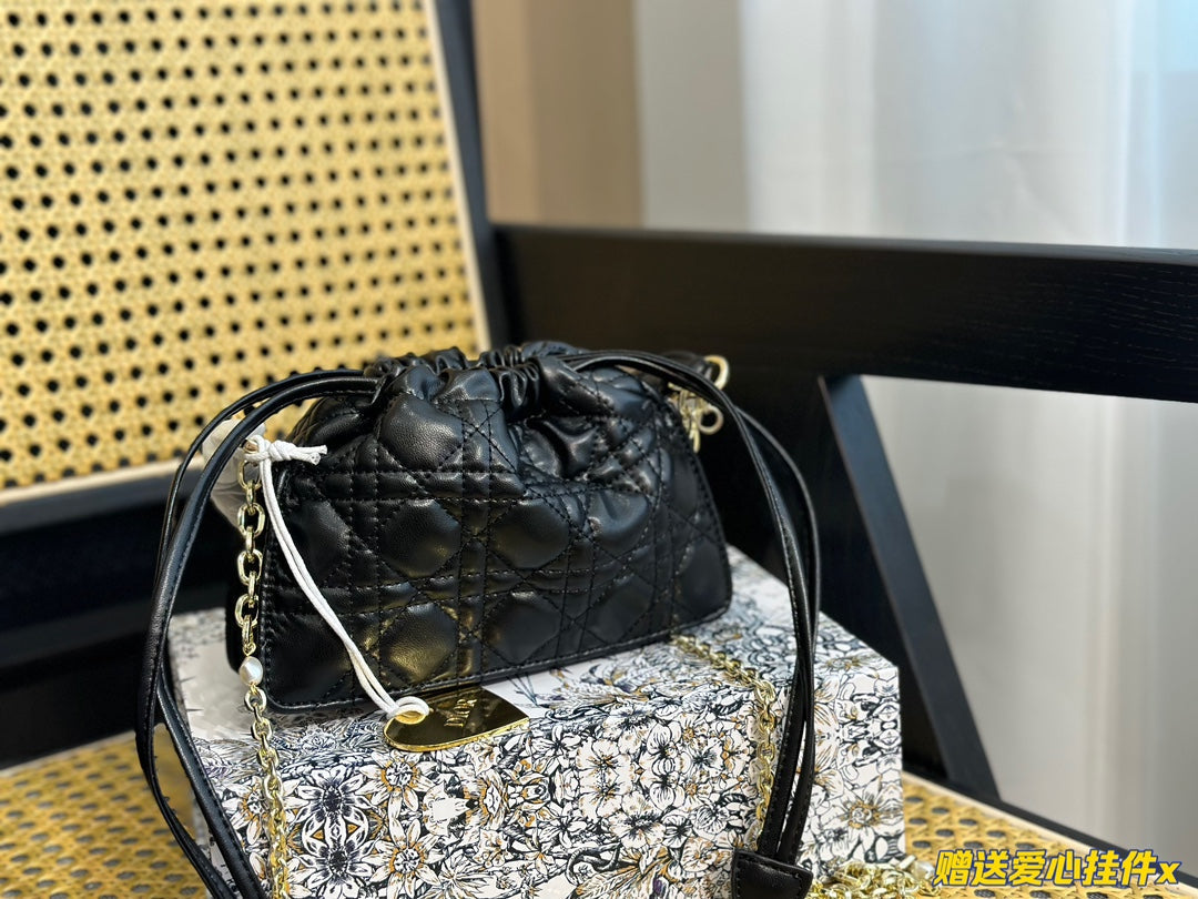 EN - Luxury Bags Christian Dior 365