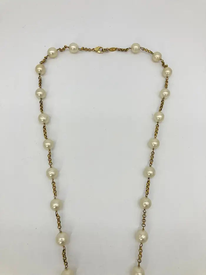 Vintage Chanel Pearl Y Lariat Necklace