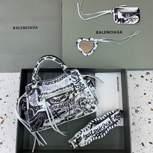 Bags Attire - Balenciaga Bags - 765