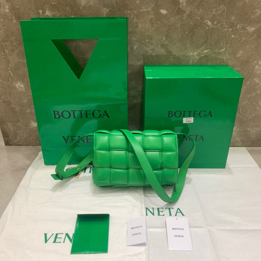 Bags Attire - Bottega Veneta Bags - 1411