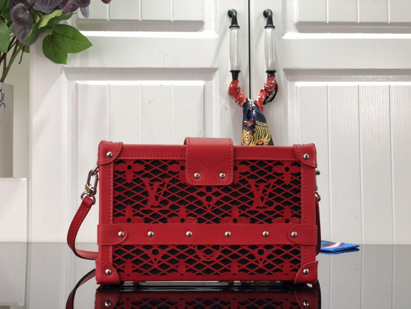Bags Attire Louis Vuitton bags - 2477