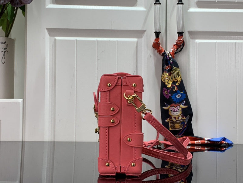 Bags Attire Louis Vuitton bags - 2472