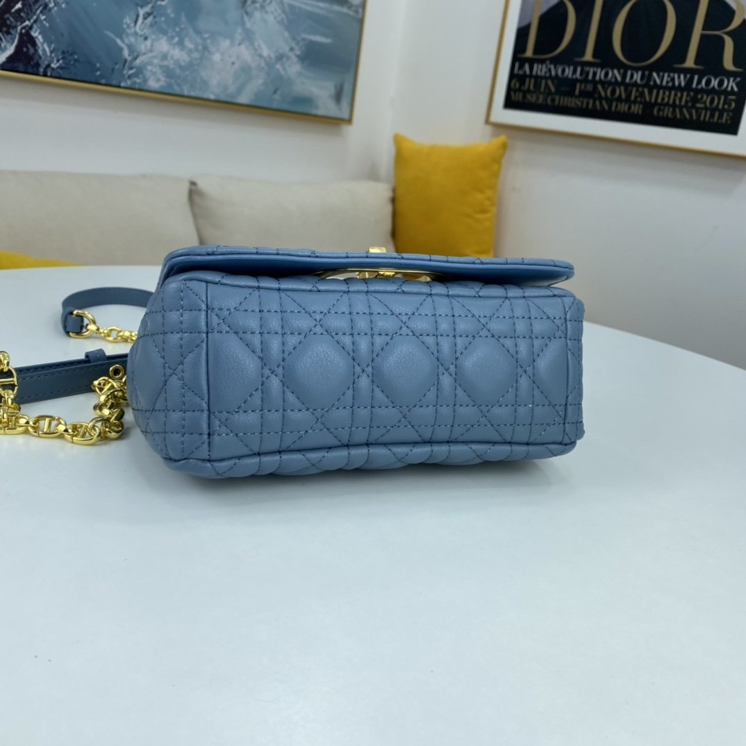 MO - Top Quality Bags Christian Dior 065