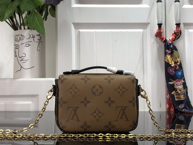 Bags Attire Louis Vuitton bags - 2458