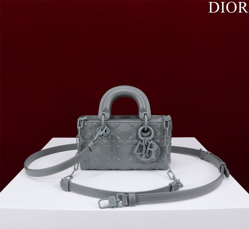 Bags Attire - Dior Bags - 1273