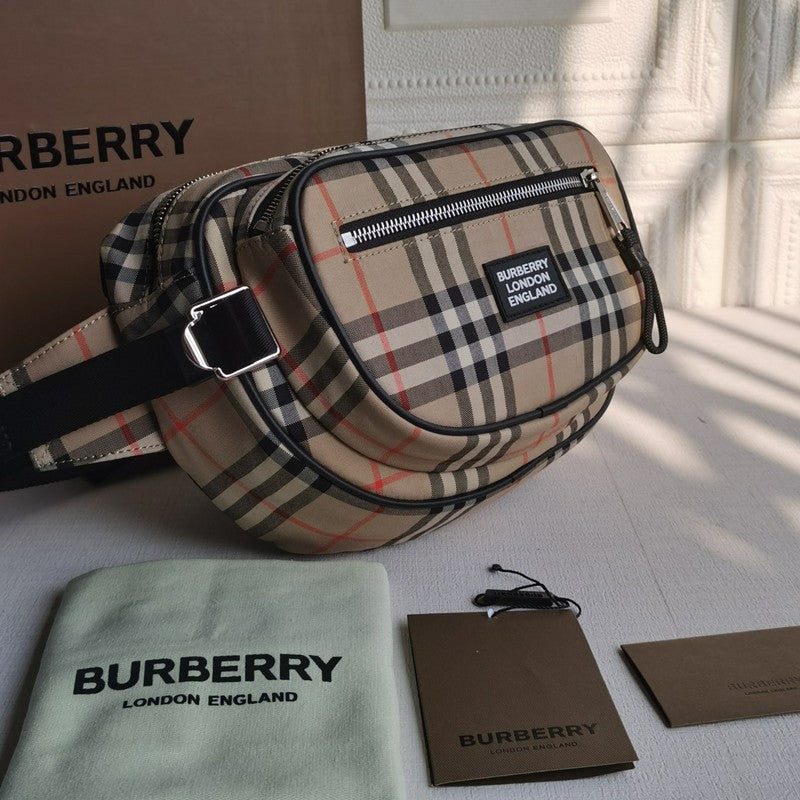 Bags Attire - Burberry Bags - 702