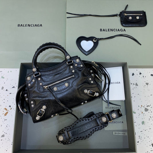 Bags Attire - Balenciaga Bags - 772