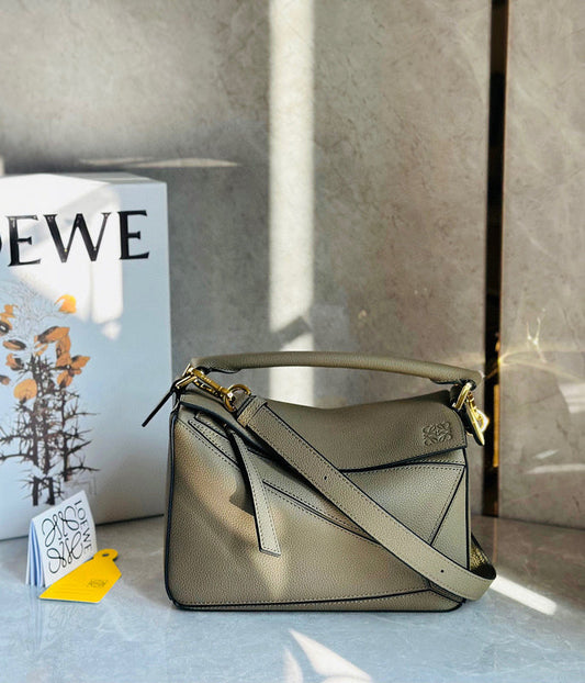 Bags Attire - Loewe Bags - 851