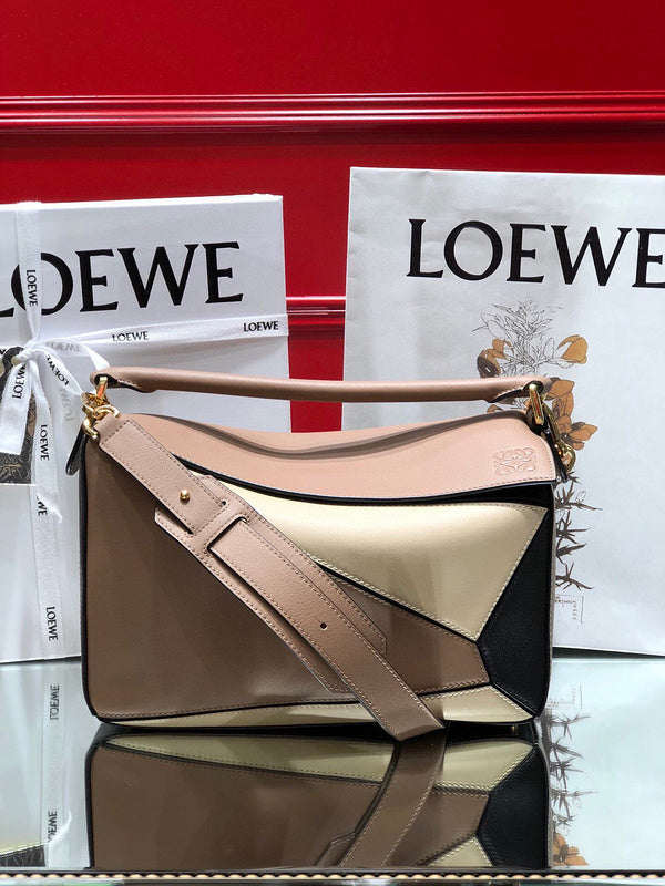 Bags Attire - Loewe Bags - 916