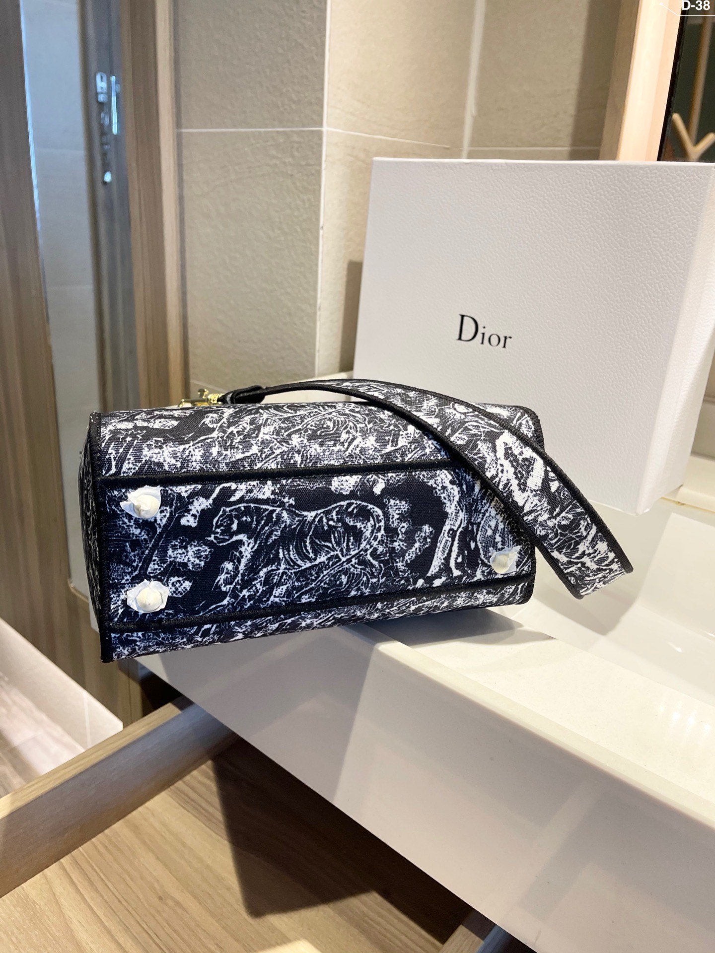 EN - New Arrival Bags Christian Dior 301