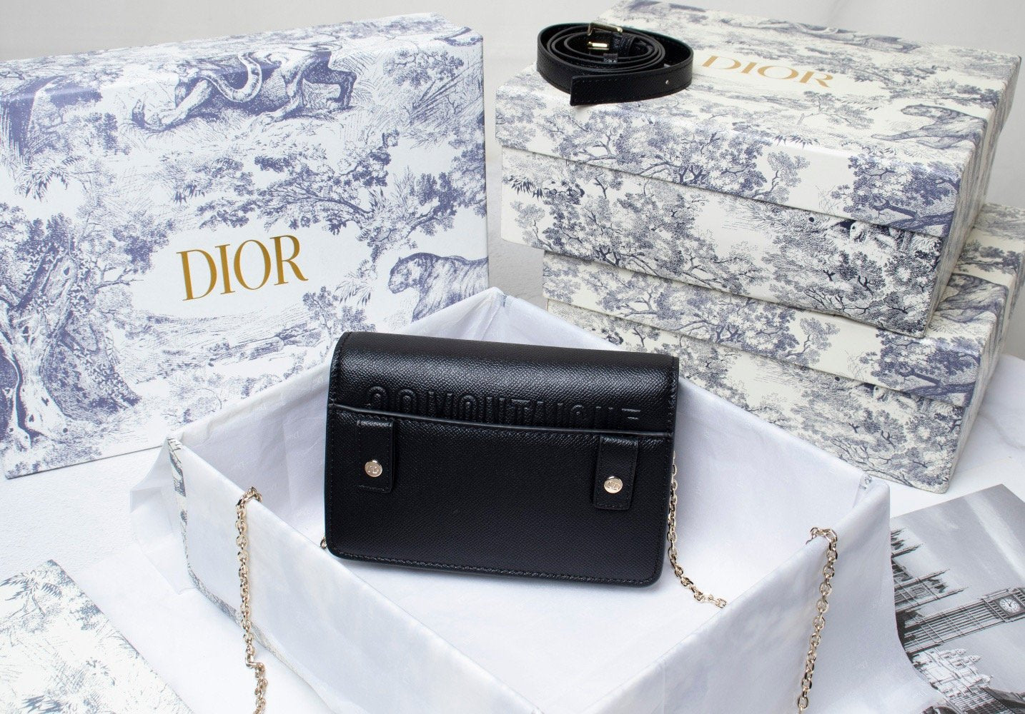 Luxury Handbags Christian Dior 135