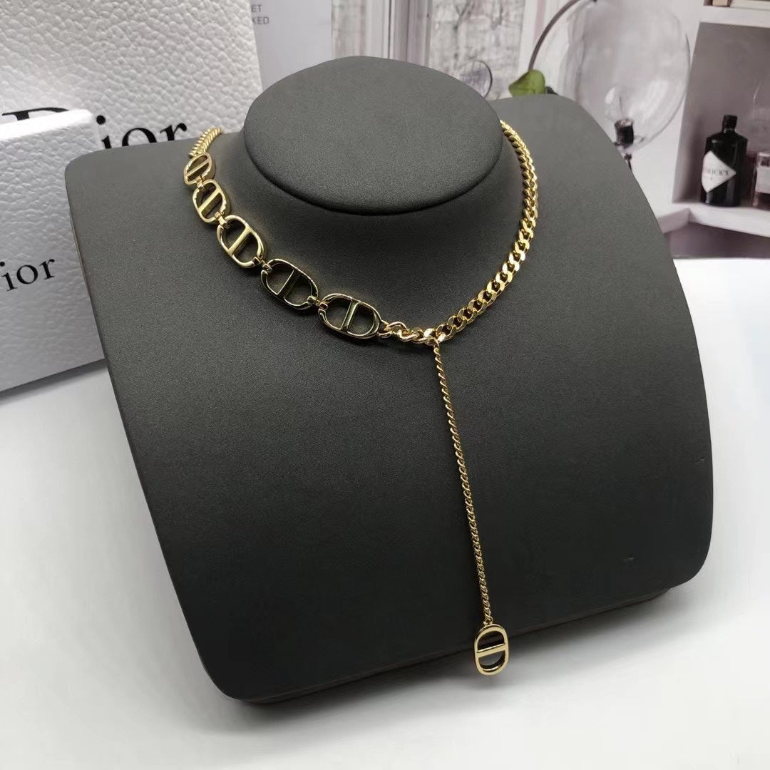 EN - Lux Necklace Christian Dior007