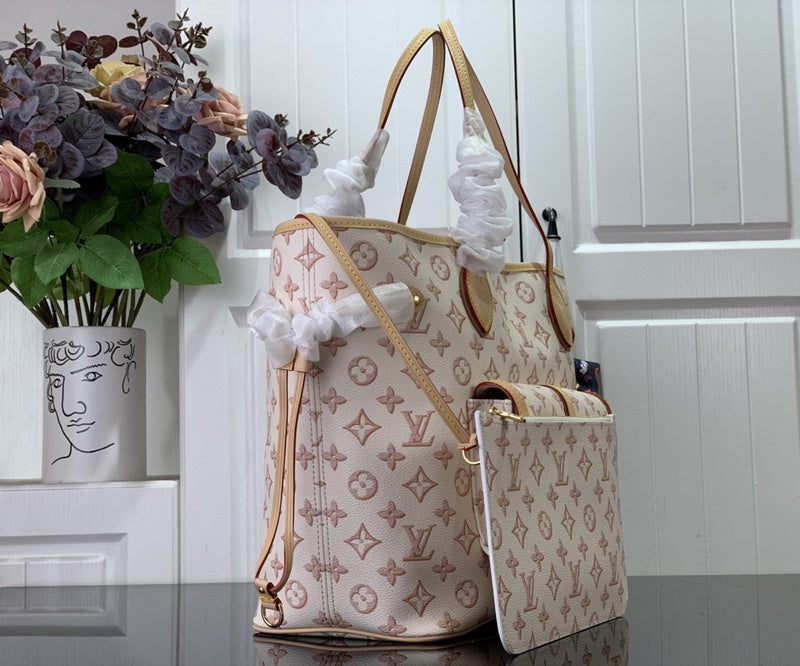 Bags Attire Louis Vuitton bags - 2452