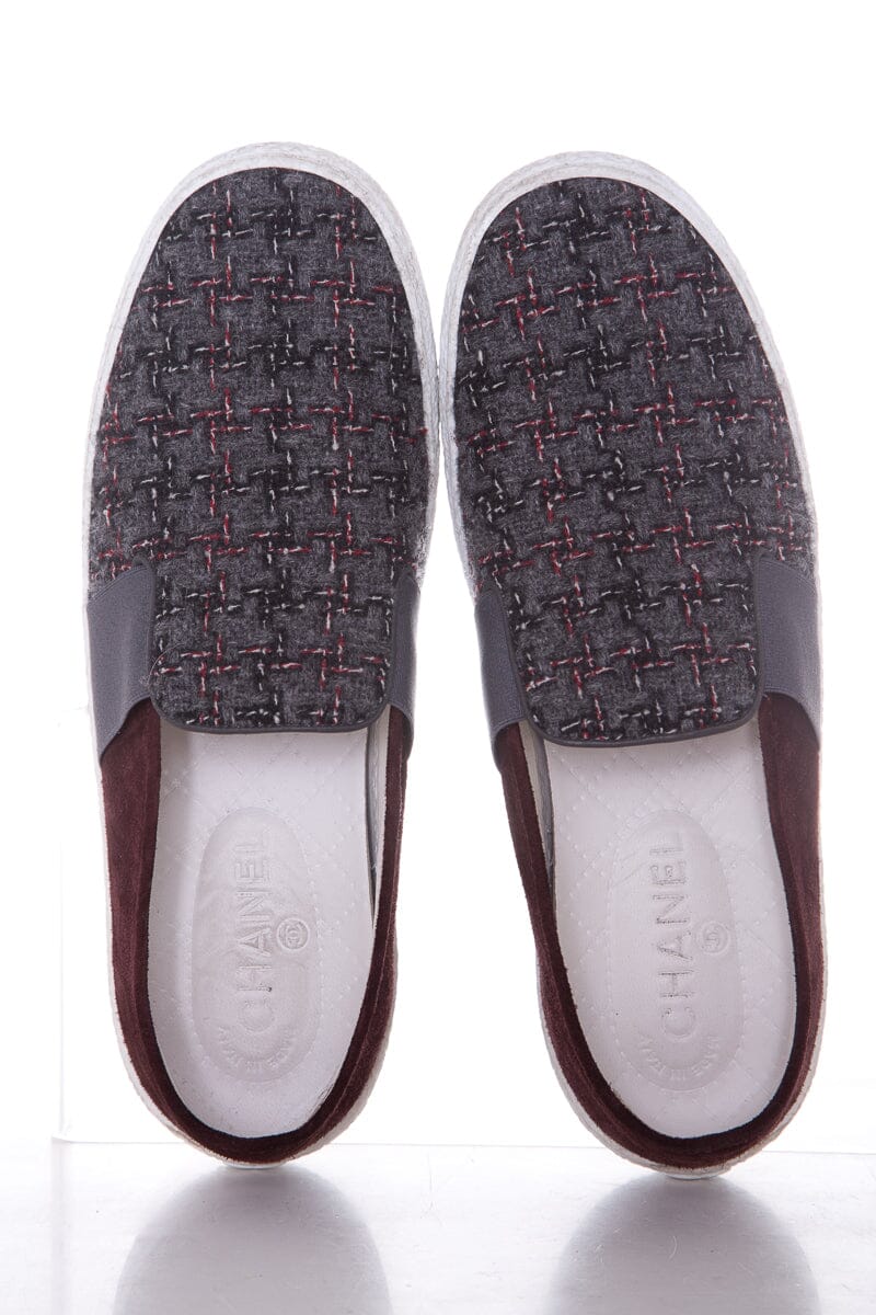 Chanel Grey Tweed & Burgundy Suede Sneakers SZ 41