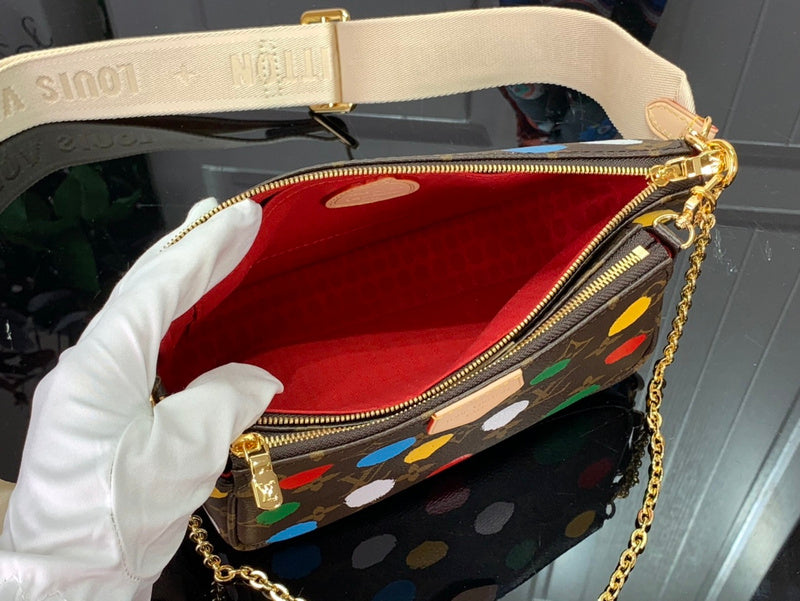 Bags Attire Louis Vuitton bags - 2469