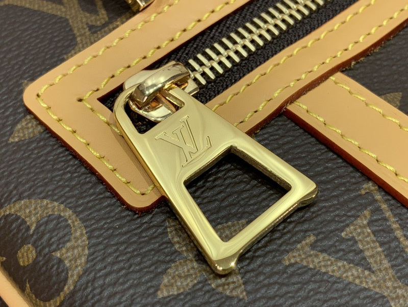 Bags Attire Louis Vuitton bags - 2504