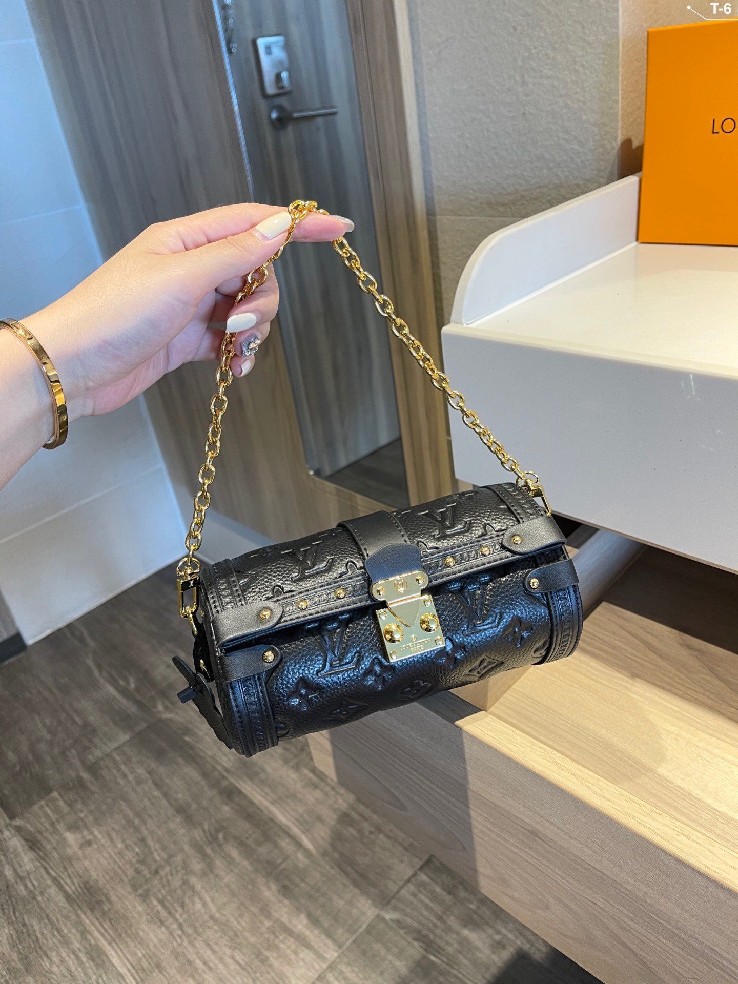 Designer Handbags Louis Vuitton 494