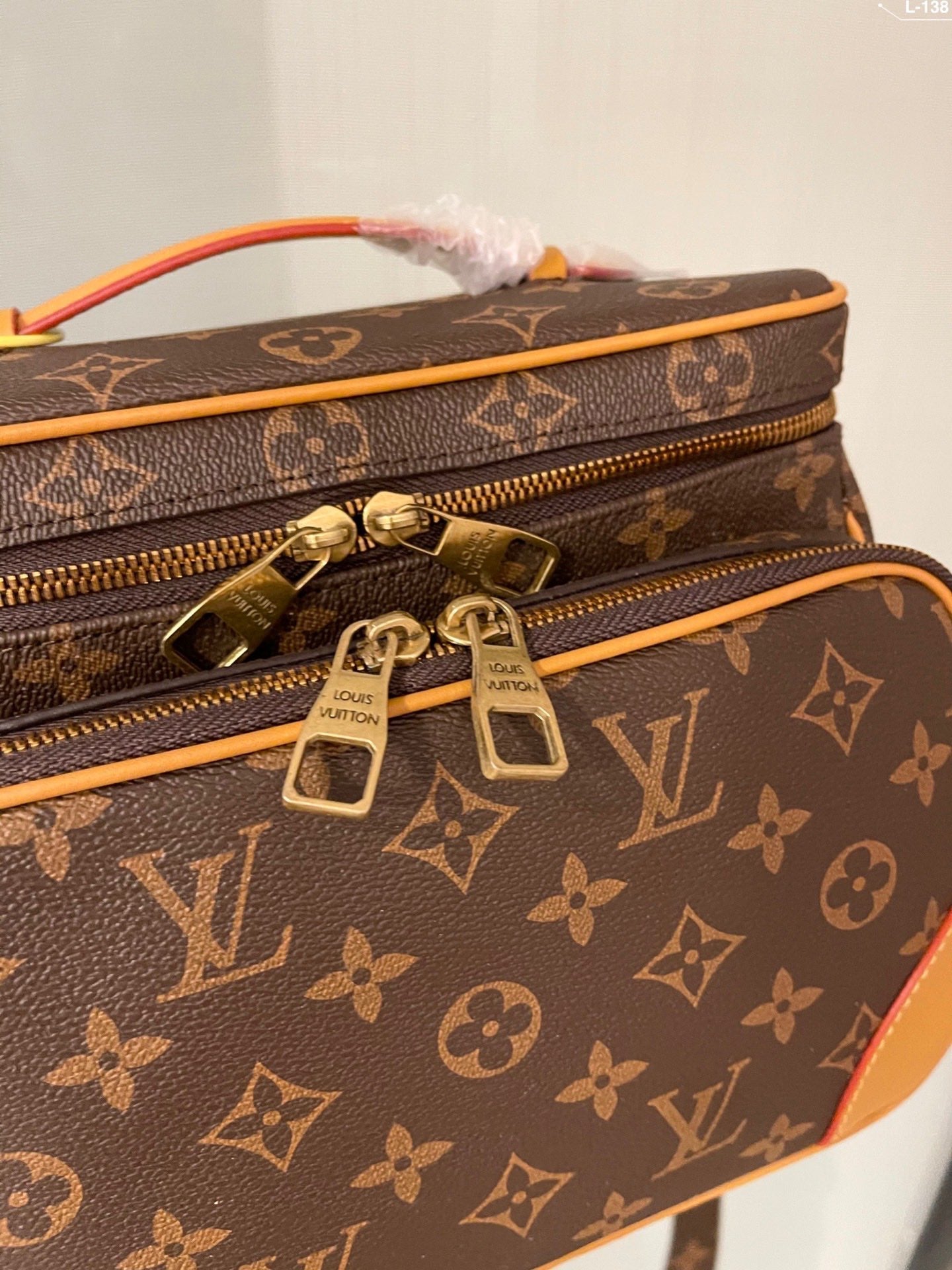 Designer Handbags Louis Vuitton 515