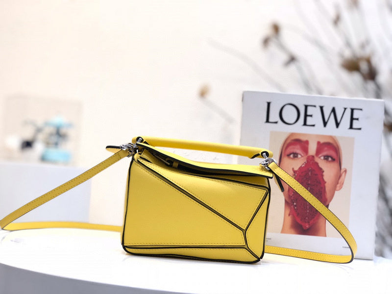 Bags Attire - Loewe Bags - 995