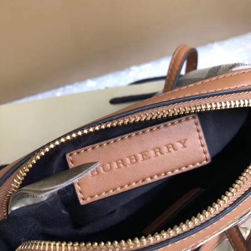 Burberry Bags - Bagsattire   345