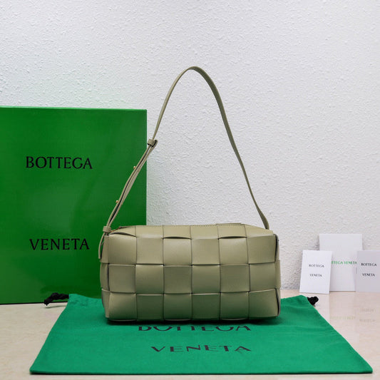 Bags Attire - Bottega Veneta Bags - 1424