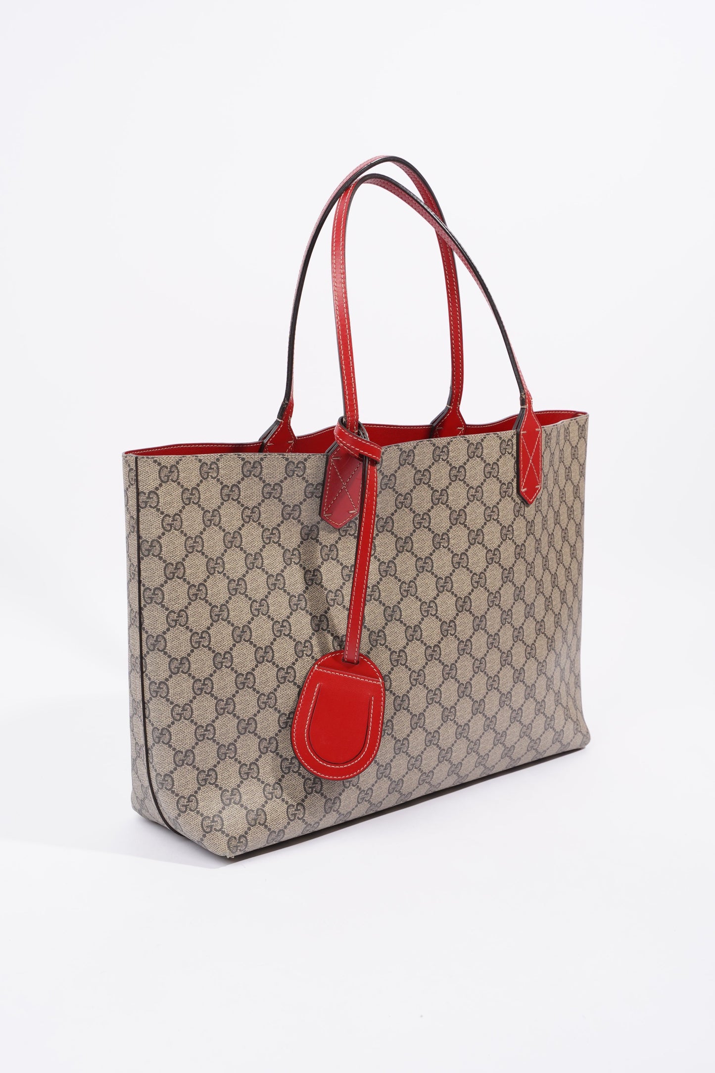 Gucci Reversible Supreme GG Tote Beige / Red