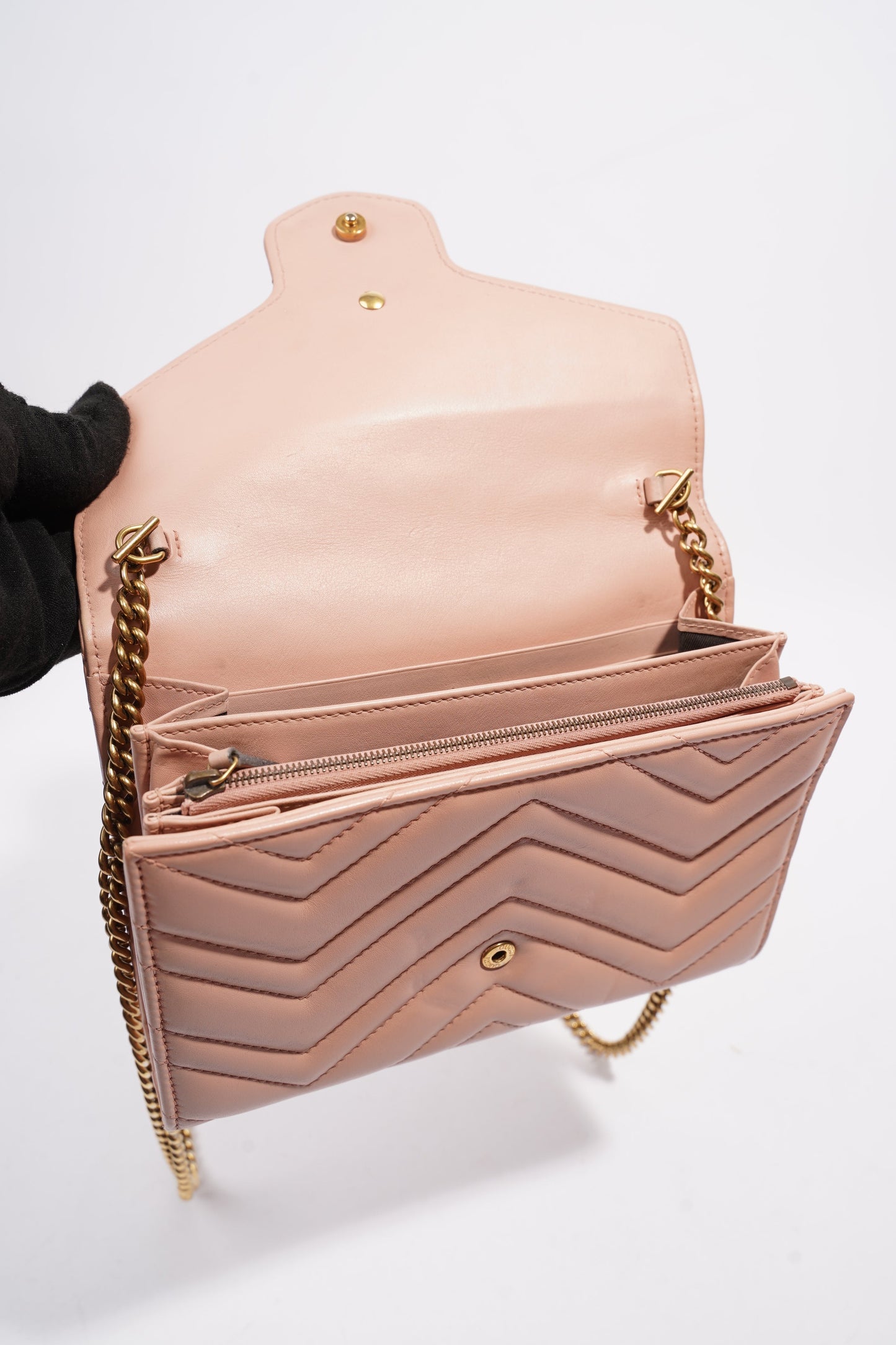 Gucci GG Marmont Chain Wallet Mini Pink / Blush Matelasse Leather