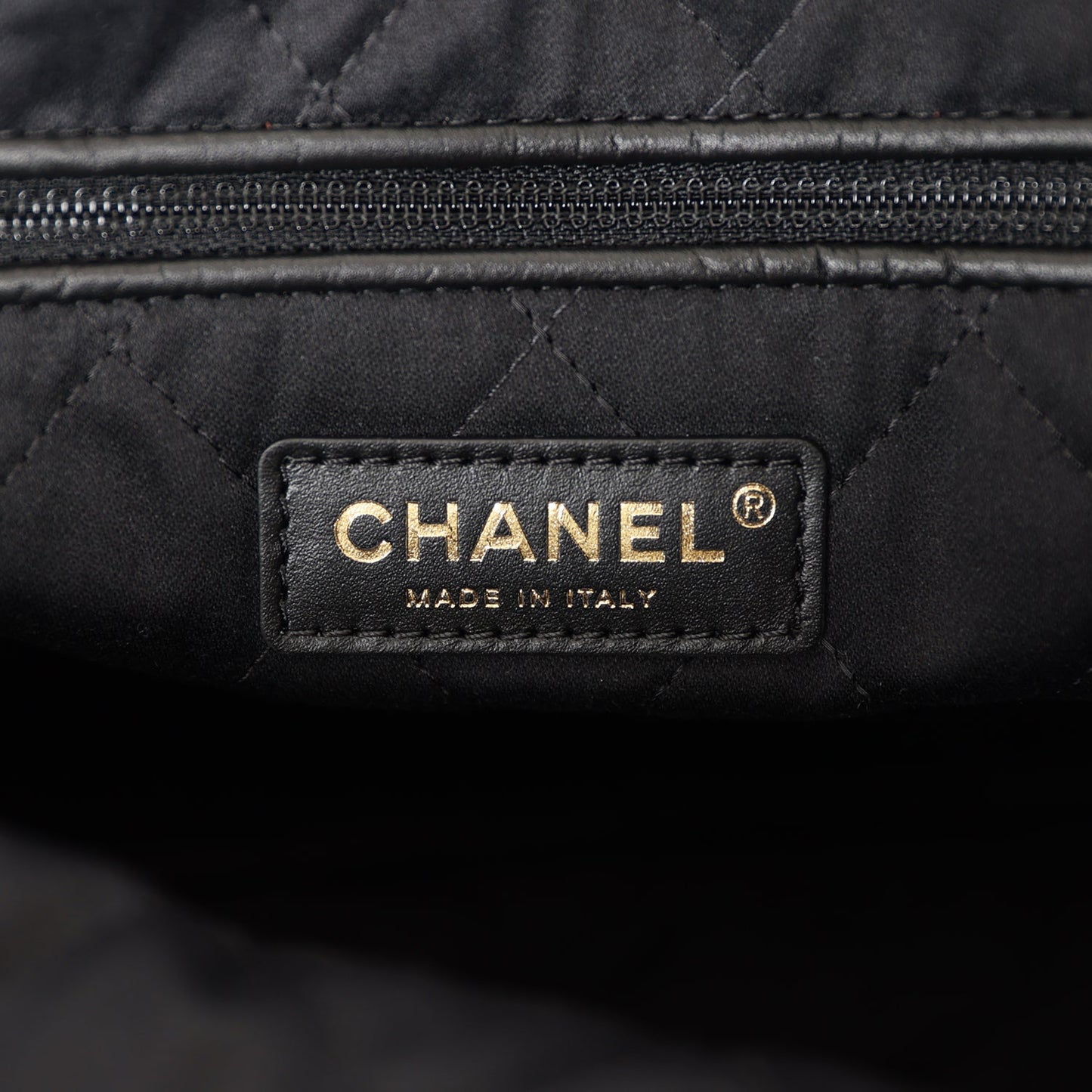 Chanel Medium 22 Bag Black Calfskin Aged Gold Hardware