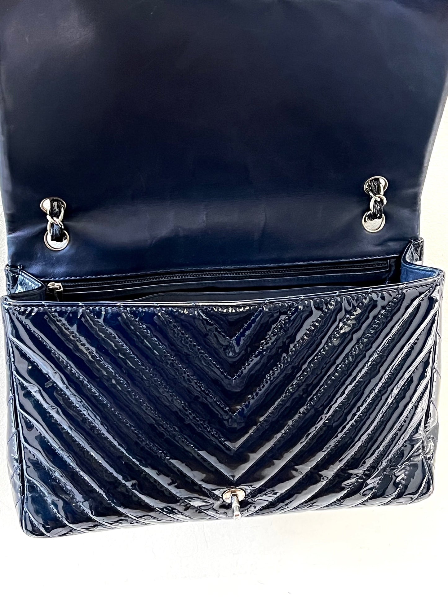 CHANEL QUILTED CHEVRON MAXI FLAP BAG-NAVY BLUE