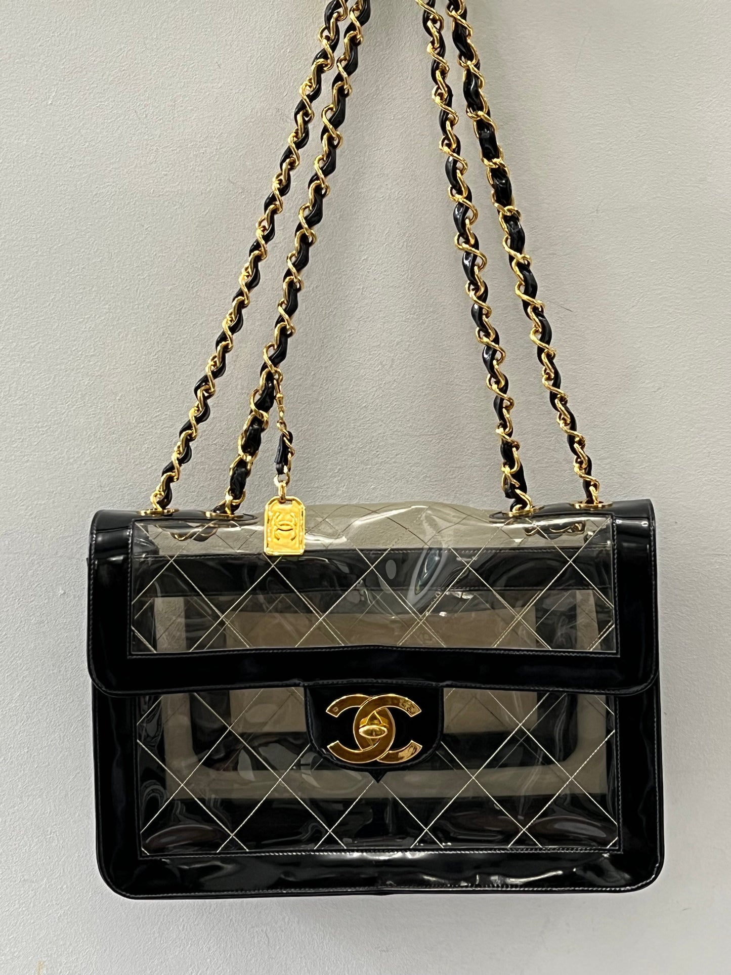 CHANEL QUILTED CC JUMBO DOUBLE CHAIN BAG