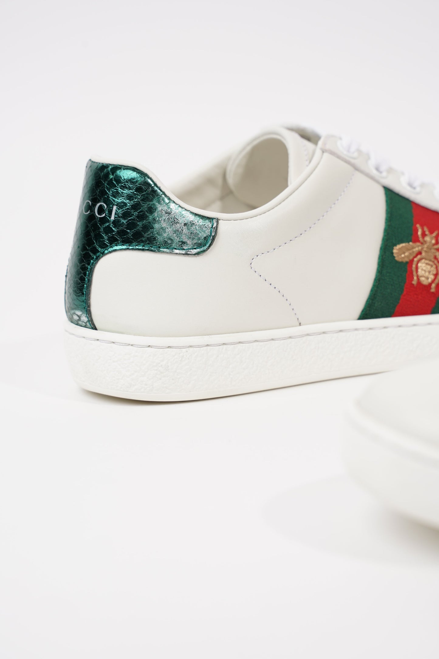 Gucci Womens Ace Bee White / Green / Red EU 35 / UK 2