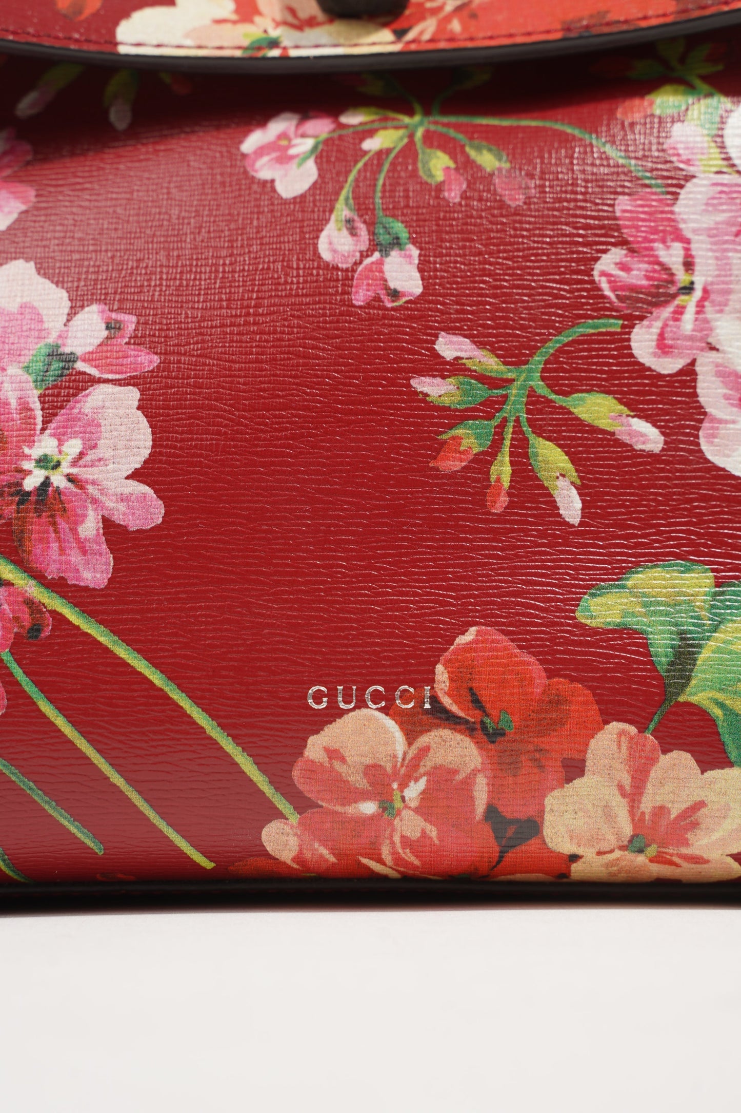 Gucci Womens Daily Bamboo Top Handle Bloom