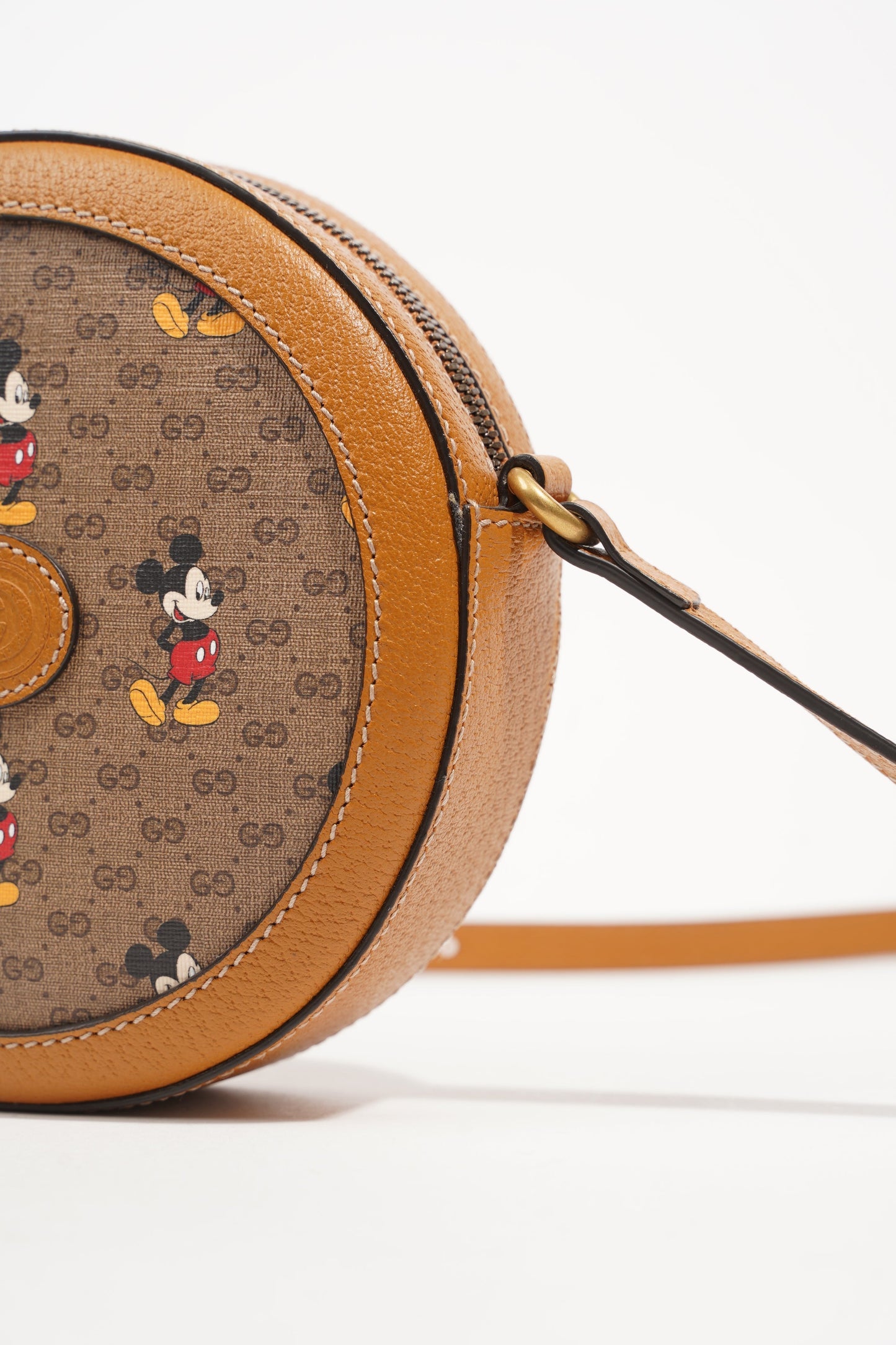 Gucci Womens Disney Round Bag