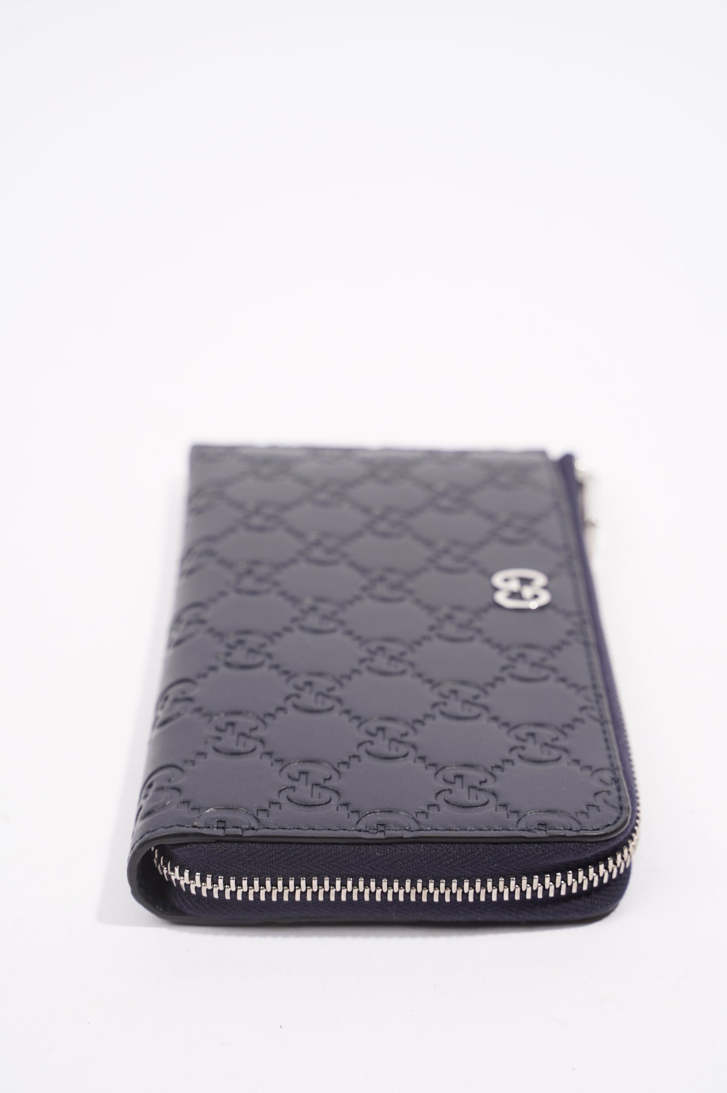 Gucci Womens Guccissima Bi-Fold Wallet Black Leather