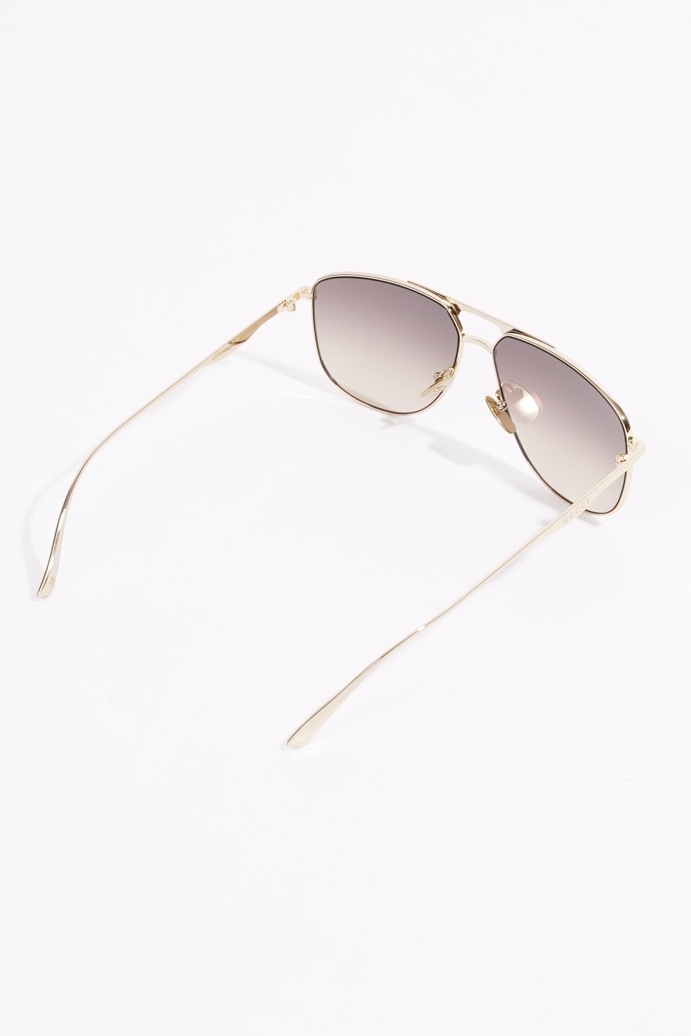 Gucci Womens Aviator Style Sunglasses Black / Gold Acetate 145