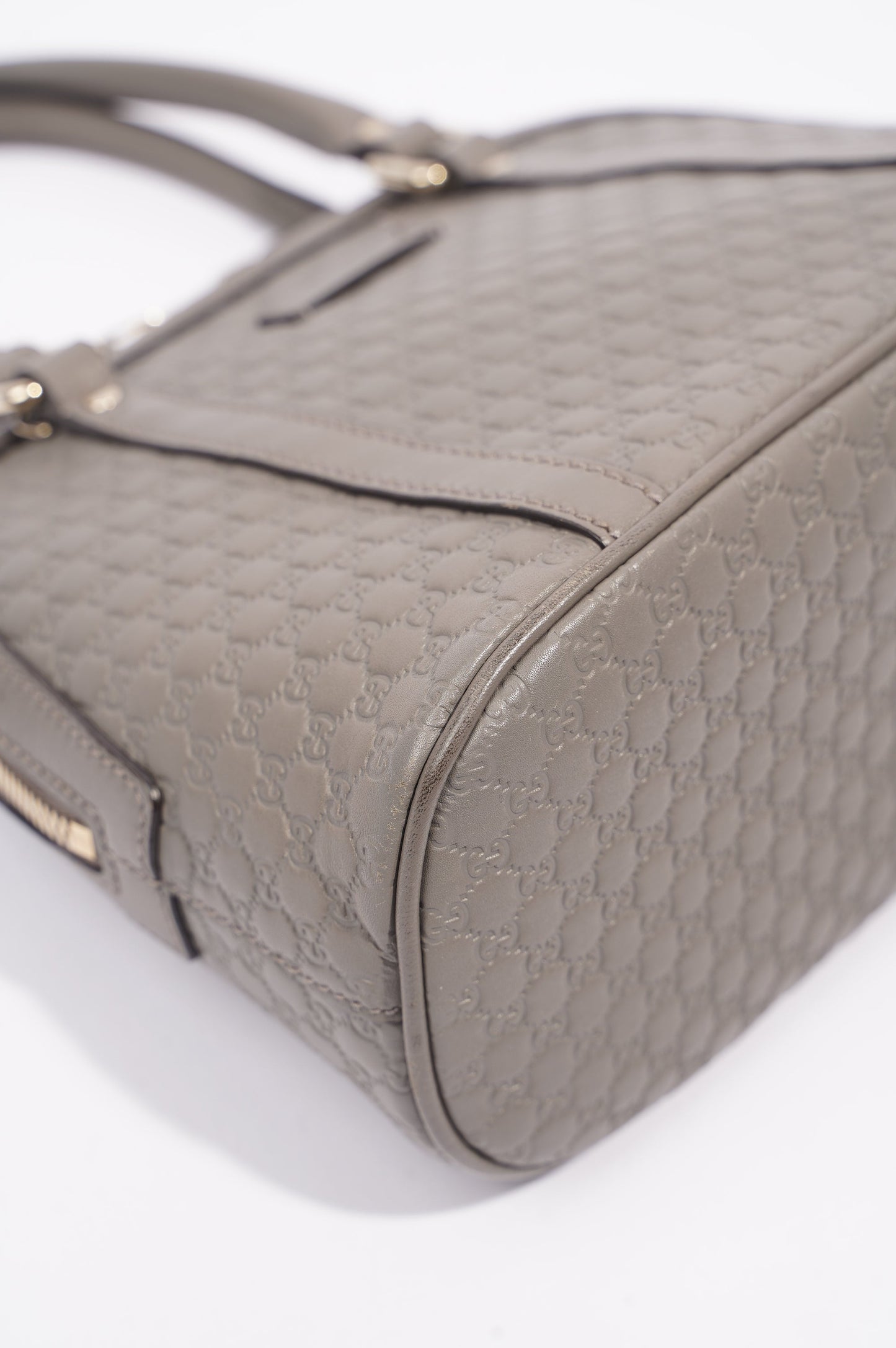 Gucci Womens Dome Bag Grey Guccissima Small