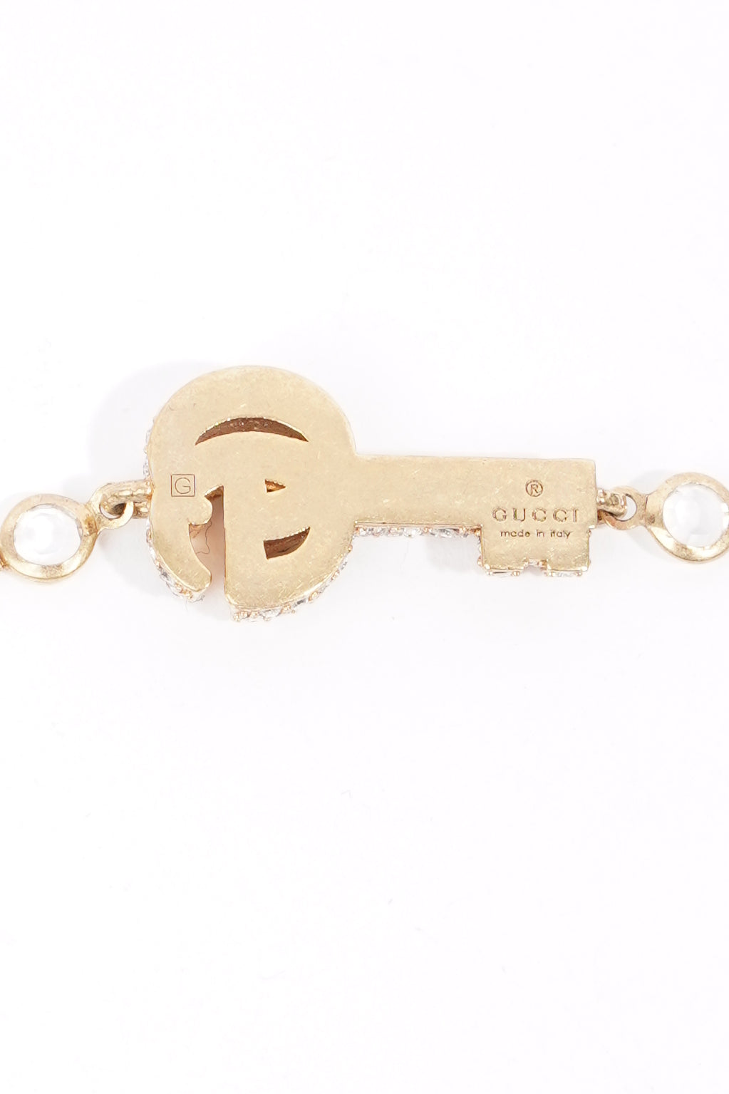 Gucci Womens Crystal-Embellished Double G Key Bracelet Gold / Silver