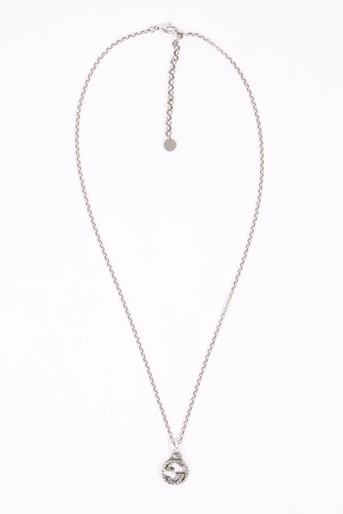 Gucci Womens Interlocking G Necklace Silver