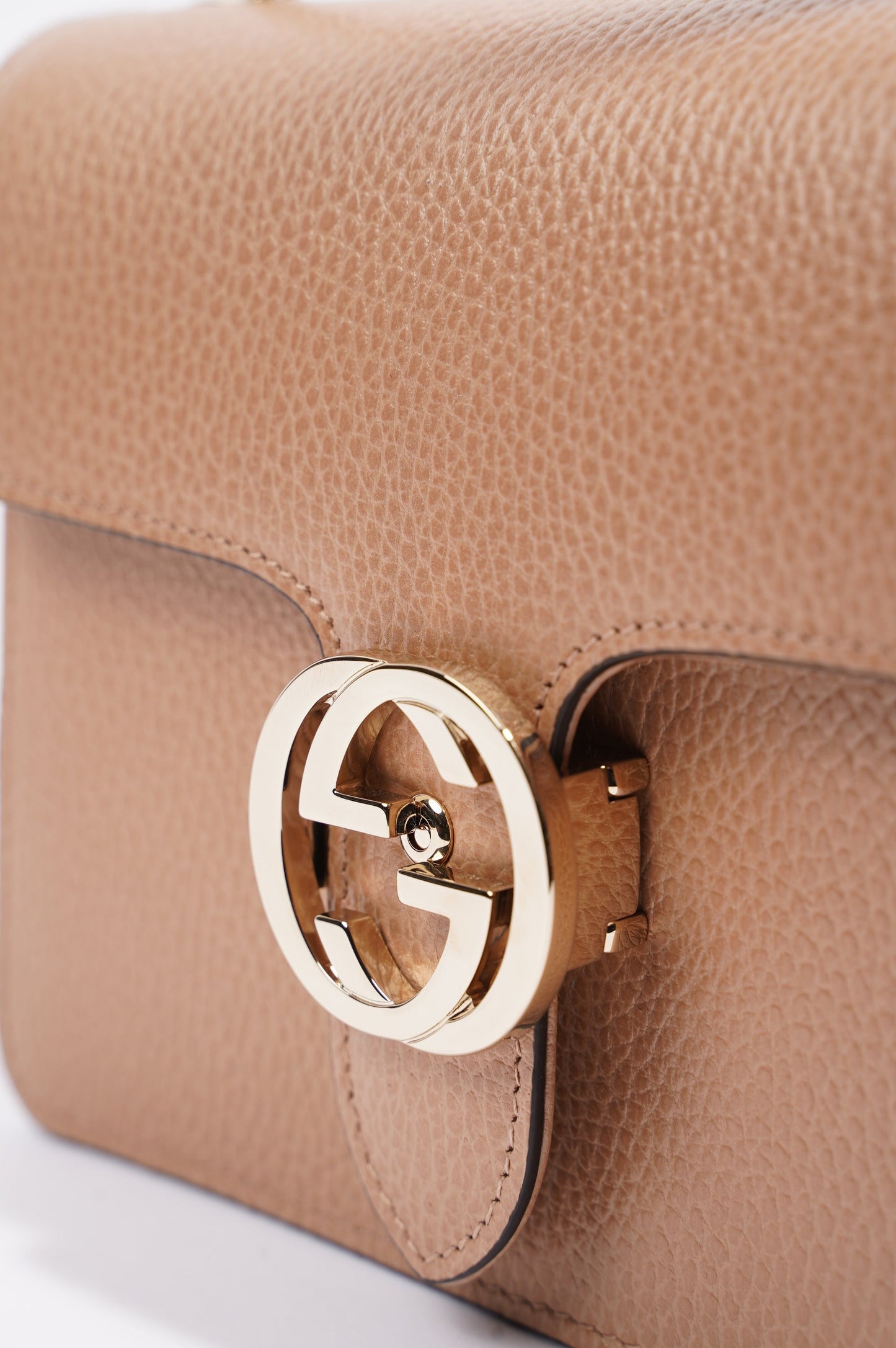 Gucci Womens Interlocking Bag Beige Small