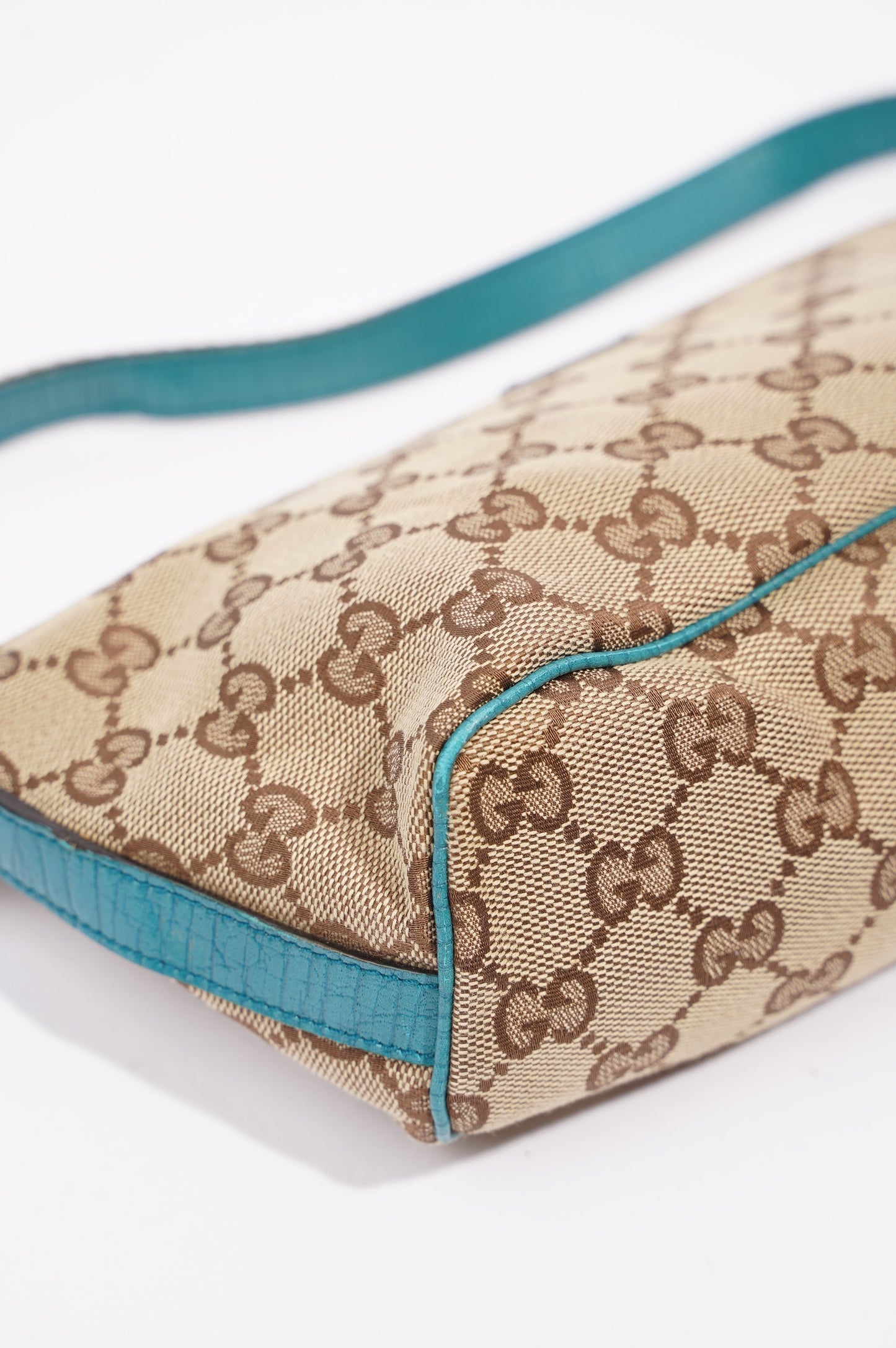 Gucci Womens Boat Pochette Beige / Blue