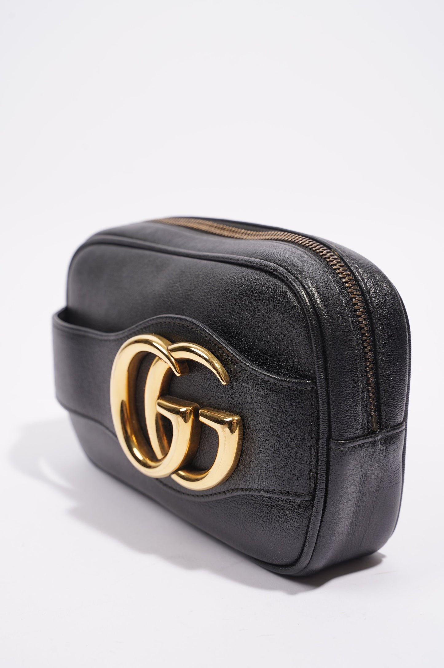 Gucci Womens Dahlia Pouch Black / Gold