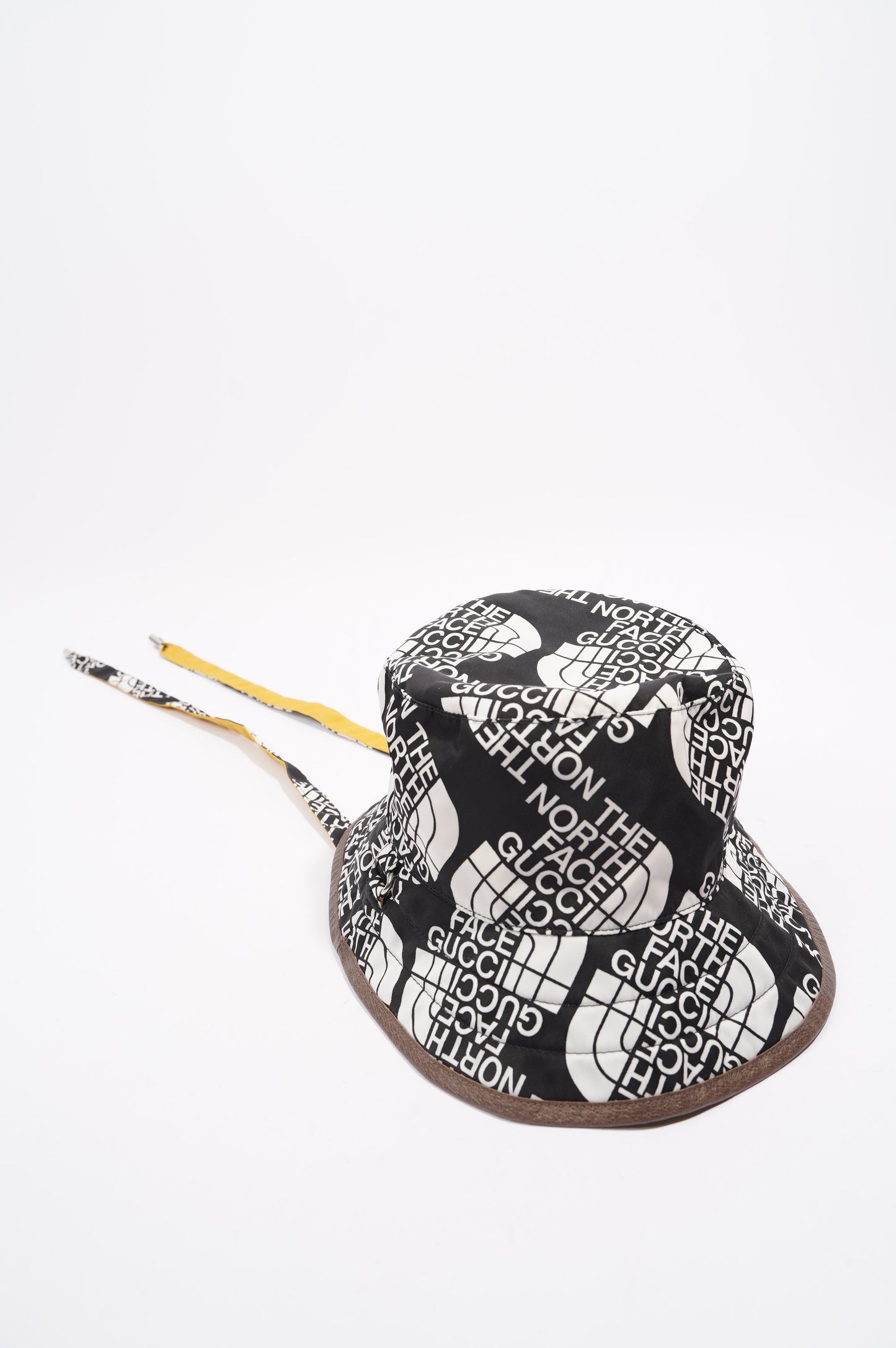 Gucci The North Face Reversible Bucket Hat Black / Yellow Nylon