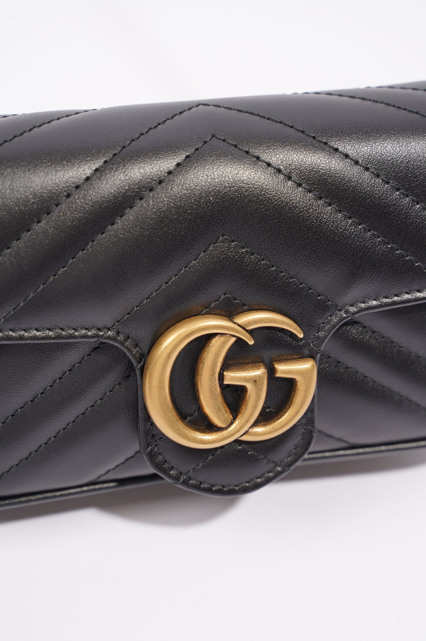 Gucci Womens Marmont Bag Black Leather Super Mini