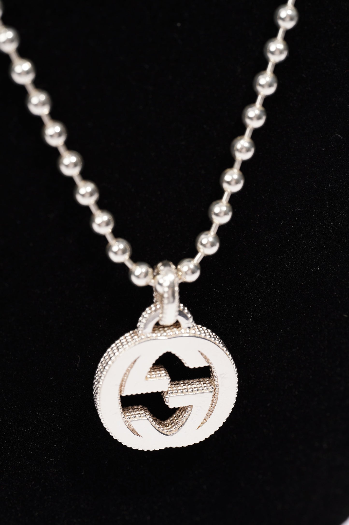 Gucci Womens Interlocking G Pendant Sterling Silver