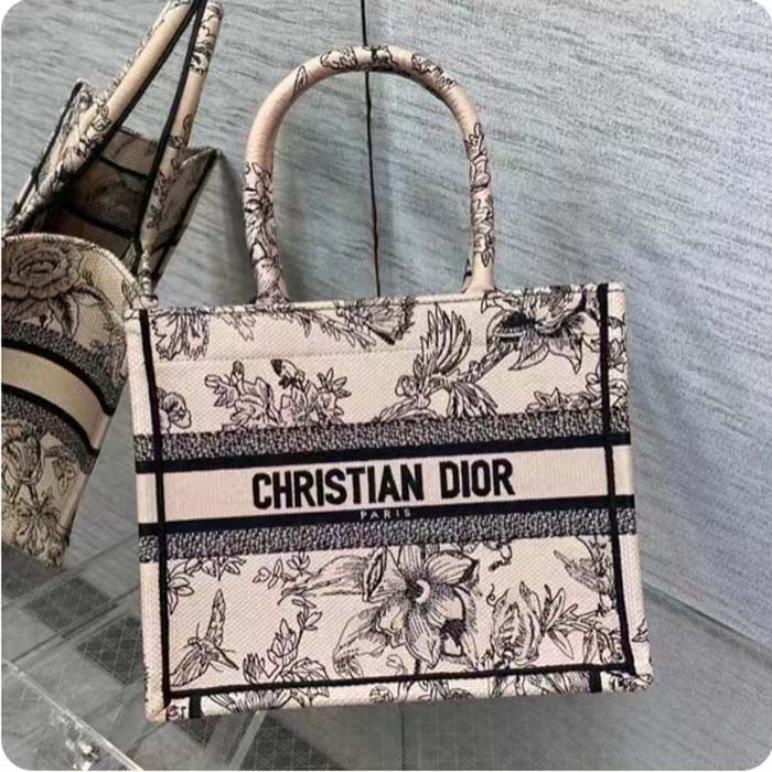 Dior Women CD Large Book Tote Powder Pink Dior Jardin Botanique Embroidery